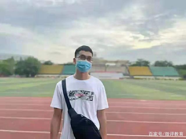 95eef01f3a292df59e6a1fb09387386935a8732d.jpeg